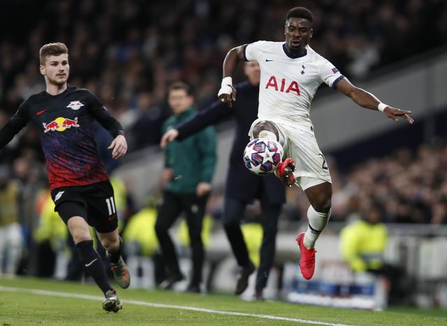 申花官方：原米兰门将教练罗伯茨担任申花一线队守门员教练