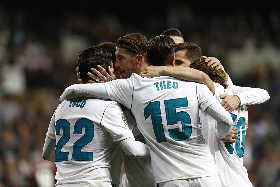 放弃抵抗，特狮同意外租赫罗纳