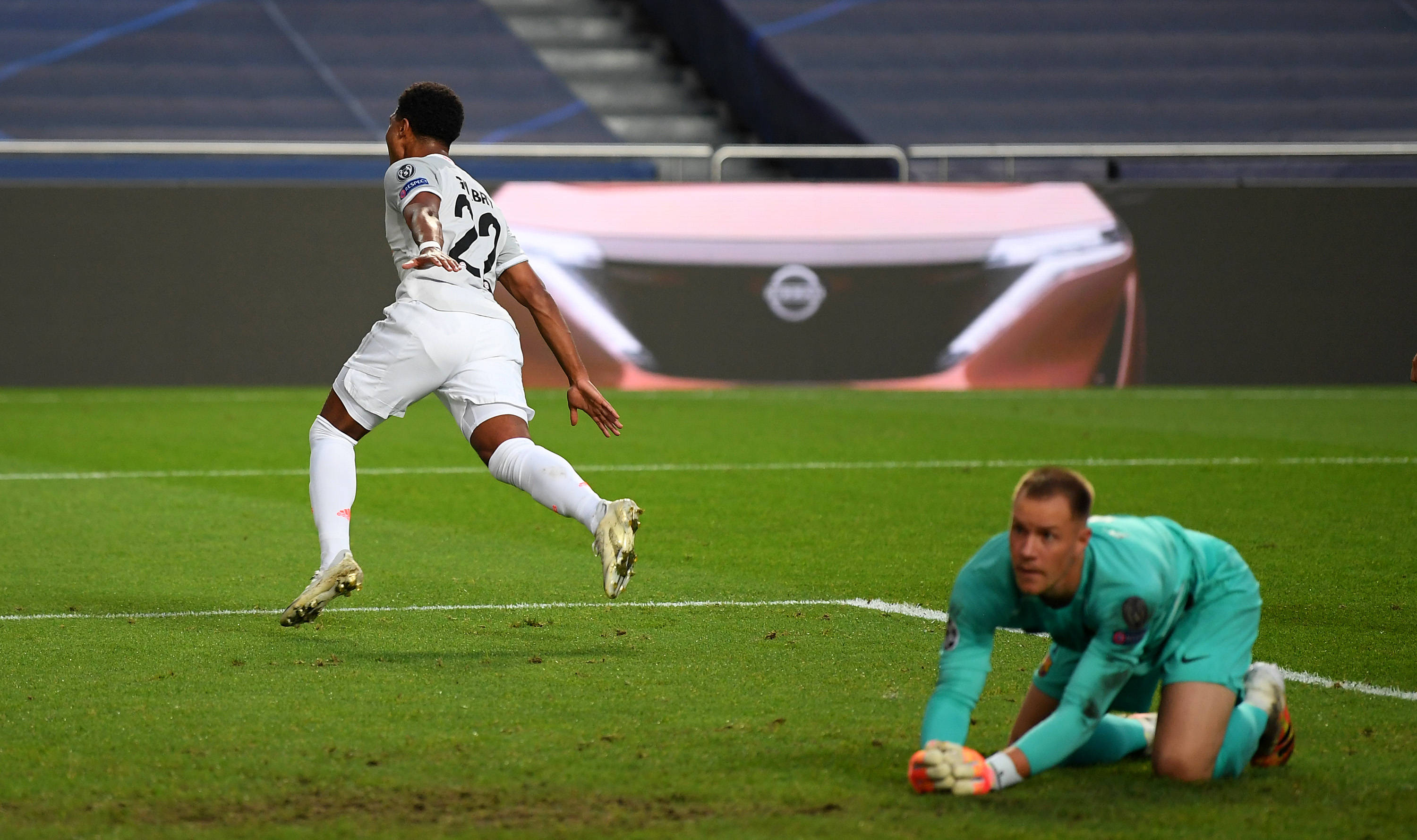 又轰下38+10+10！抱歉威少：你从历史第二变成了历史第三