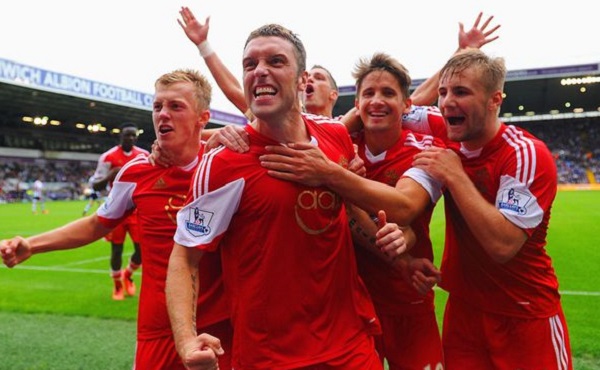 意甲-巴雷拉造乌龙泽林斯基破门 国米2-1维罗纳 [国米意甲]